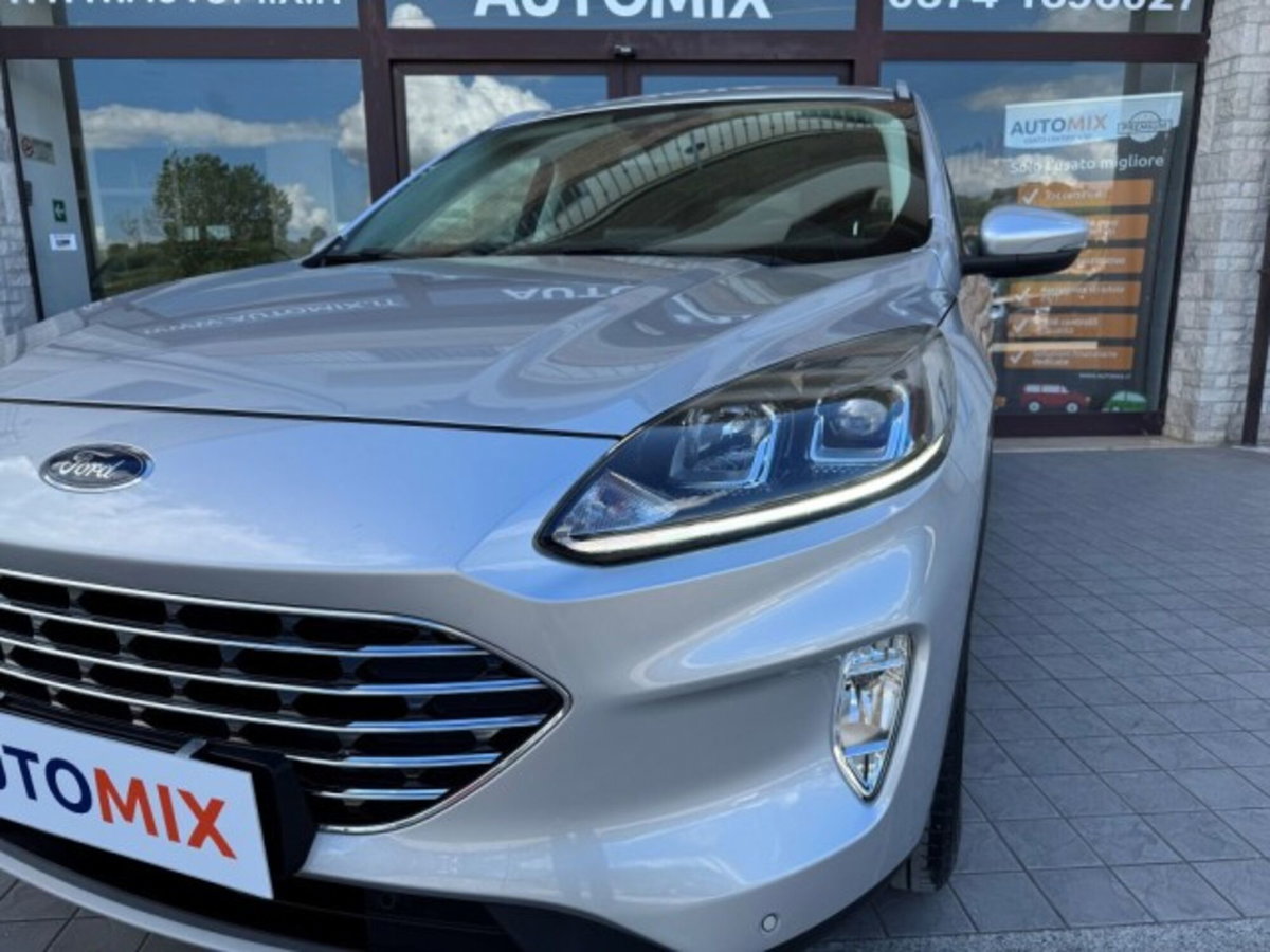 Ford Kuga 1.5 EcoBlue 120 CV 2WD Titanium (4)