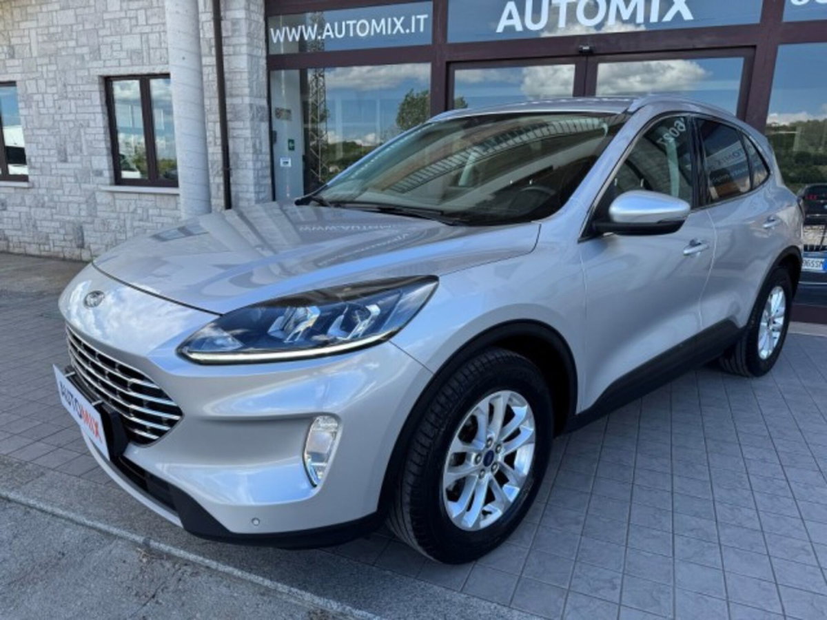 Ford Kuga 1.5 EcoBlue 120 CV 2WD Titanium (8)