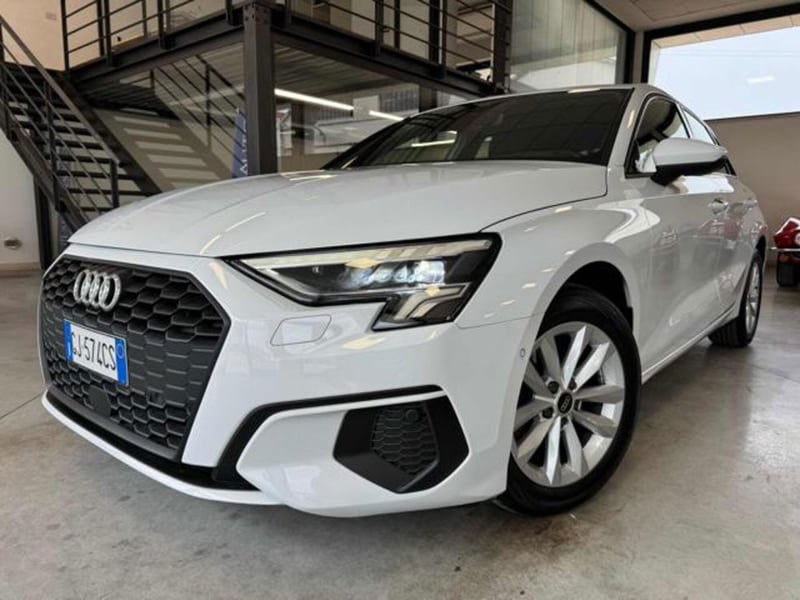 Audi A3 Sportback 30 g-tron S tronic Business