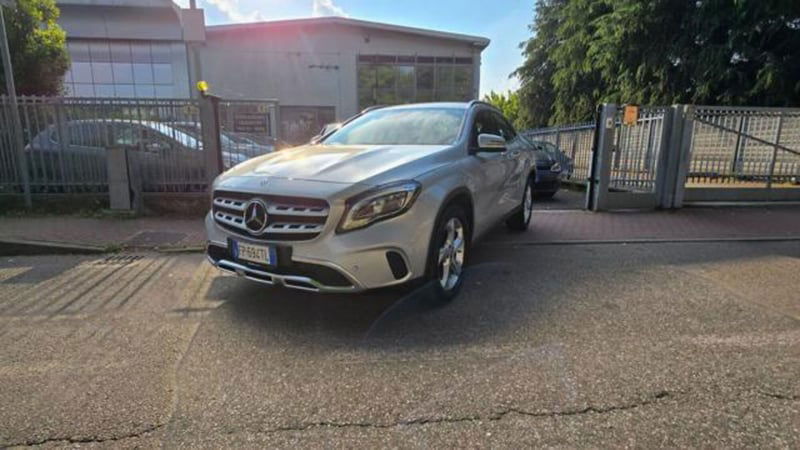 Mercedes-Benz GLA SUV 200 d Automatic 4Matic Premium