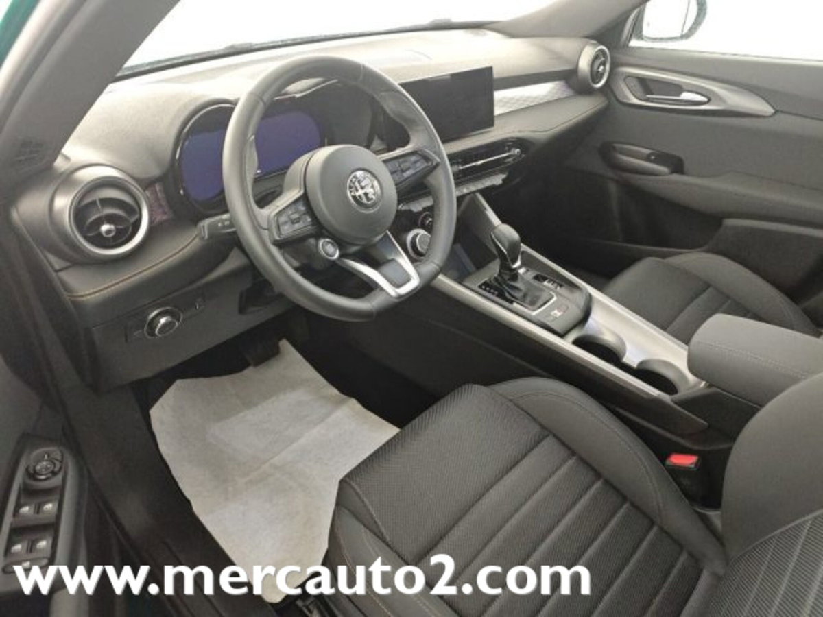 Alfa Romeo Tonale 1.5 hybrid Tributo Italiano 160cv tct7 (17)