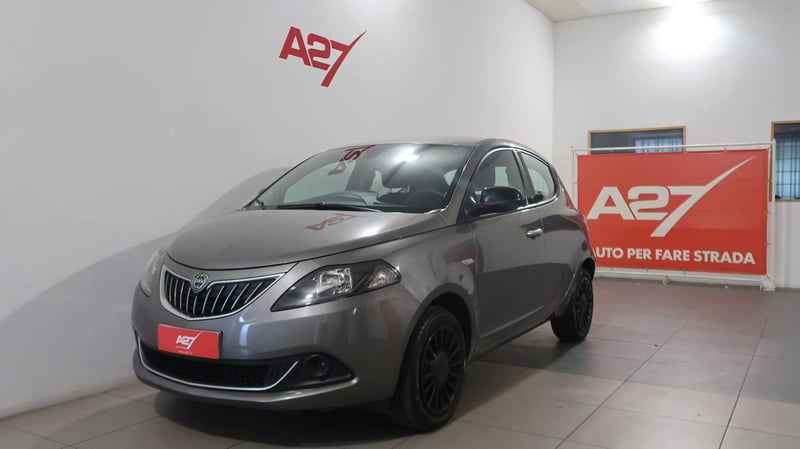 Lancia Ypsilon 1.0 FireFly 5 porte S&S Hybrid Silver Plus