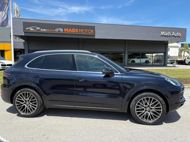 Porsche Cayenne 3.0 V6