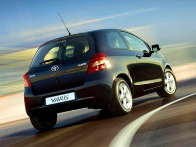 Toyota Yaris 1.0 3 porte Sol usata