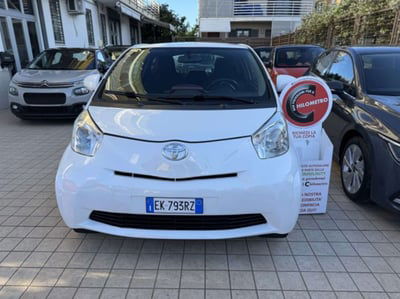 Toyota iQ 1.0 CVT Sol usata