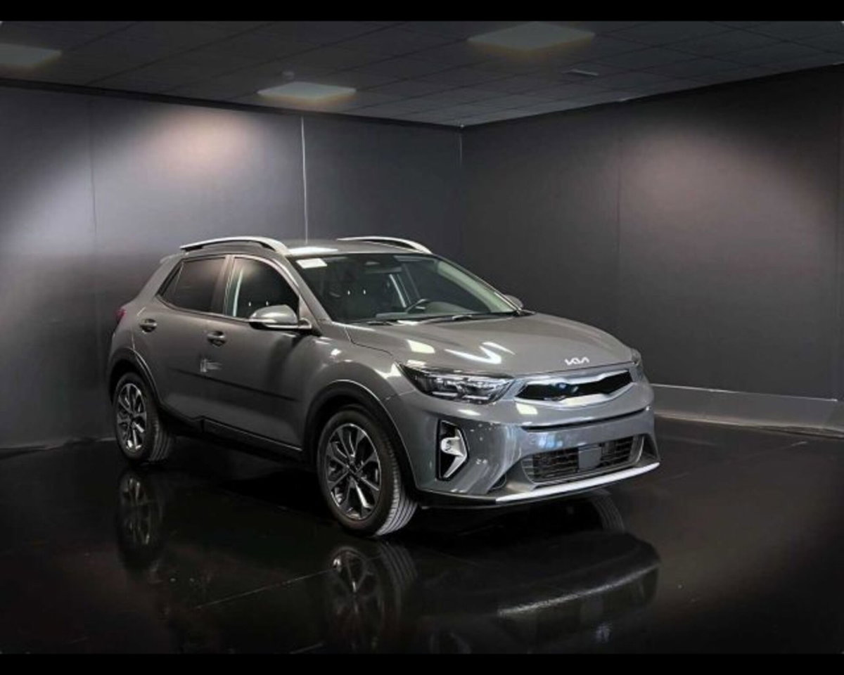 Kia Stonic 1.0 T-GDi 100 CV MHEV MT Style (2)
