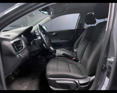 Kia Stonic 1.0 T-GDi 100 CV MHEV MT Style (7)