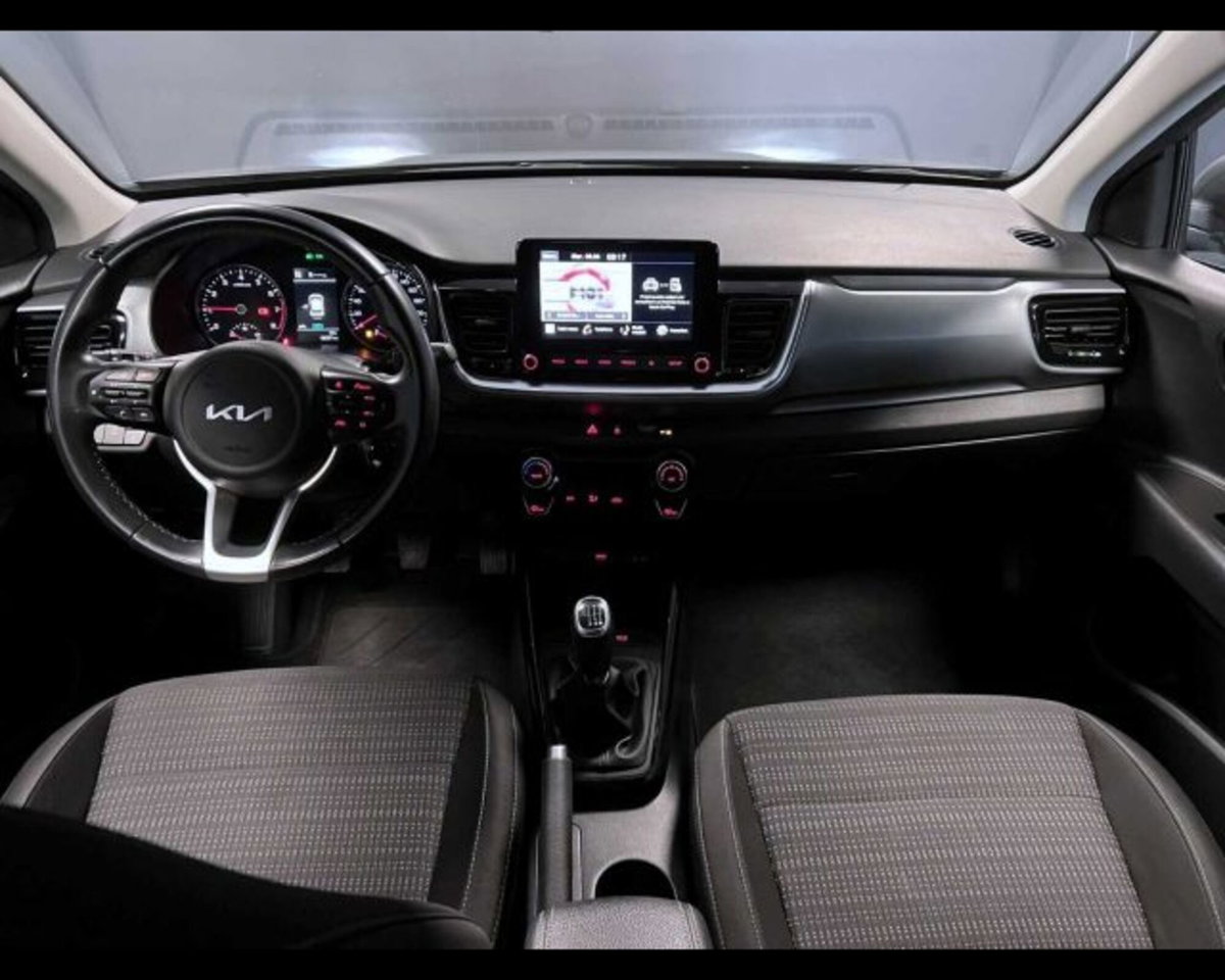 Kia Stonic 1.0 T-GDi 100 CV MHEV MT Style (8)