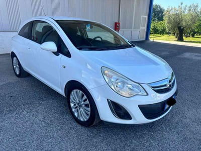Opel Corsa 1.2 85CV 3 porte GPL-TECH Ecotec usata