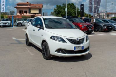 Lancia Ypsilon 1.0 FireFly 5 porte S&S Hybrid Ecochic UnYca