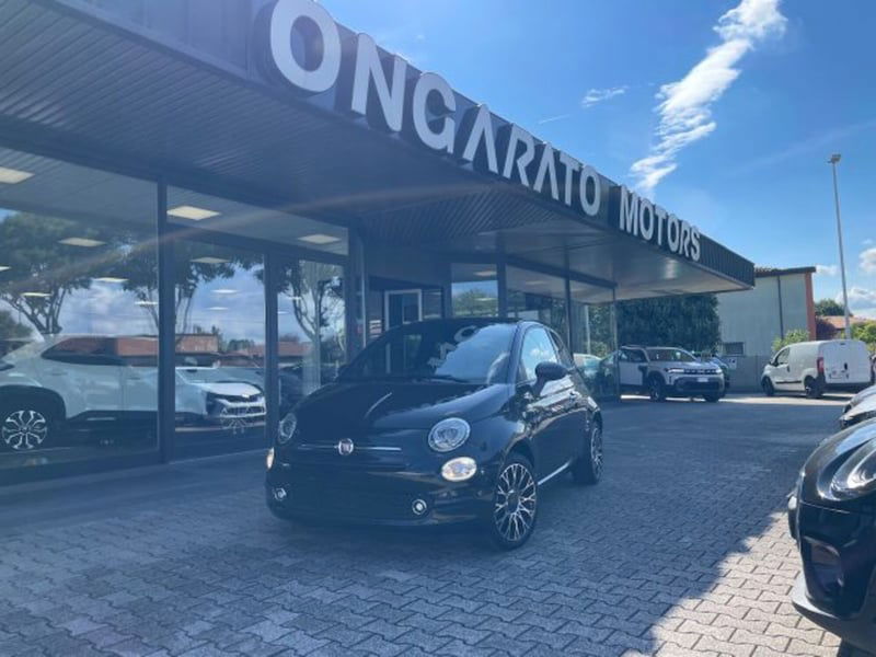 Fiat 500 1.0 Hybrid Red