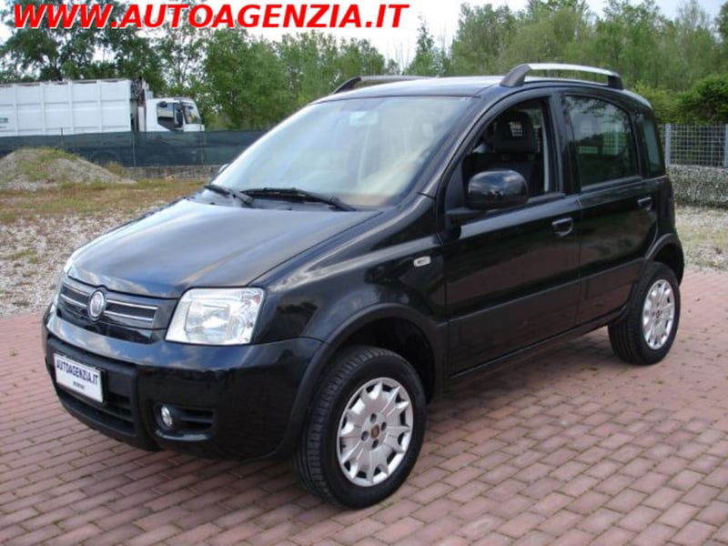 Fiat Panda 1.3 MJT 16V DPF 4x4 Climbing