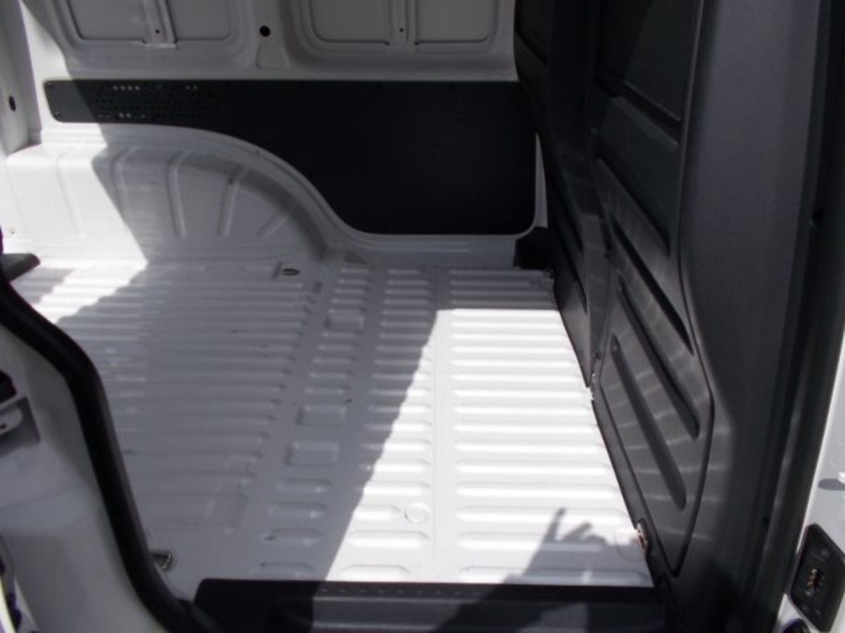 Volkswagen Veicoli Commerciali Caddy 2.0 TDI 102 CV Furgone Business (16)