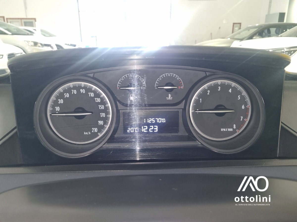 Lancia Ypsilon 1.2 69 CV 5 porte Gold (10)