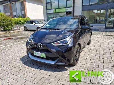 Toyota Aygo Connect 1.0 VVT-i 72 CV 5 porte x-play usata