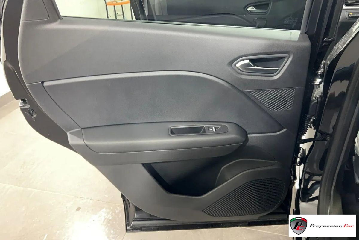 Renault Captur 1.0 tce Evolution 90cv (14)