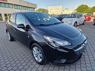 Opel Corsa 1.4 90CV 5 porte Cosmo usata