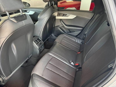 Audi A4 Avant 2.0 TDI 190 CV clean diesel quattro S tr Bus. Plus (14)