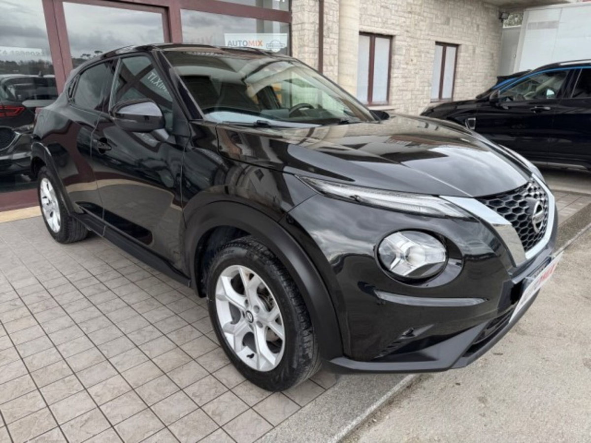 Nissan Juke 1.0 dig-t N-Connecta 114cv (12)