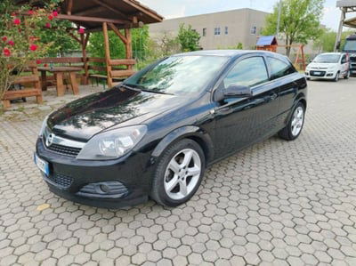 Opel Astra GTC 1.7 CDTI 101CV 3 porte Cosmo usata