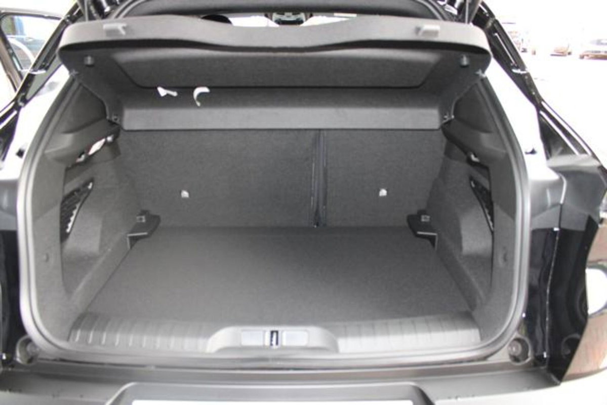 Alfa Romeo Junior 1.2 ibrida Speciale 145cv edct6 (16)