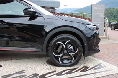Alfa Romeo Junior 1.2 ibrida Speciale 145cv edct6 (6)