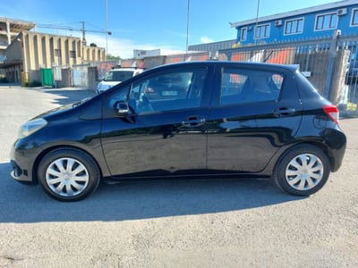 Toyota Yaris 1.D-4D 5 porte usata