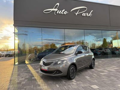 Lancia Ypsilon 1.0 FireFly 5 porte S&S Hybrid Gold Plus usata