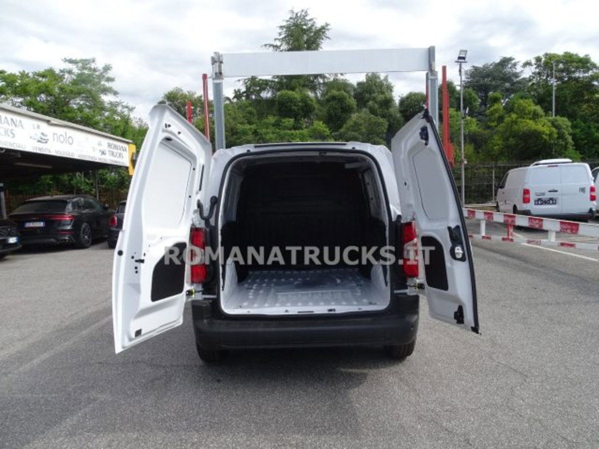 Peugeot Partner Furgone XL 1.5 diesel 100cv S&S (7)