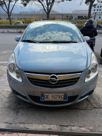 Opel Corsa 1.0 12V 3 porte Enjoy usata