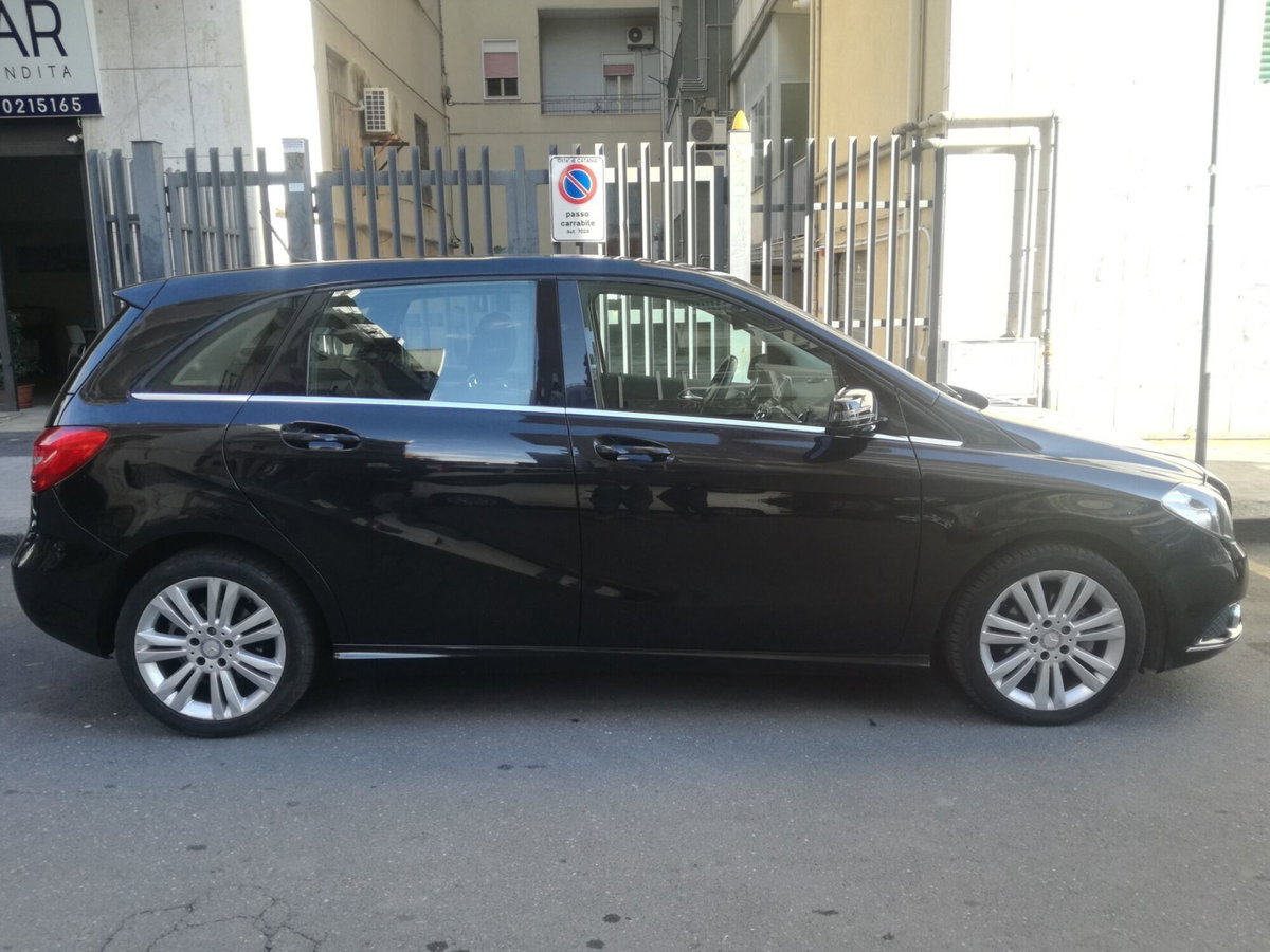 Mercedes-Benz Classe B 180 CDI BlueEFFICIENCY Executive (4)