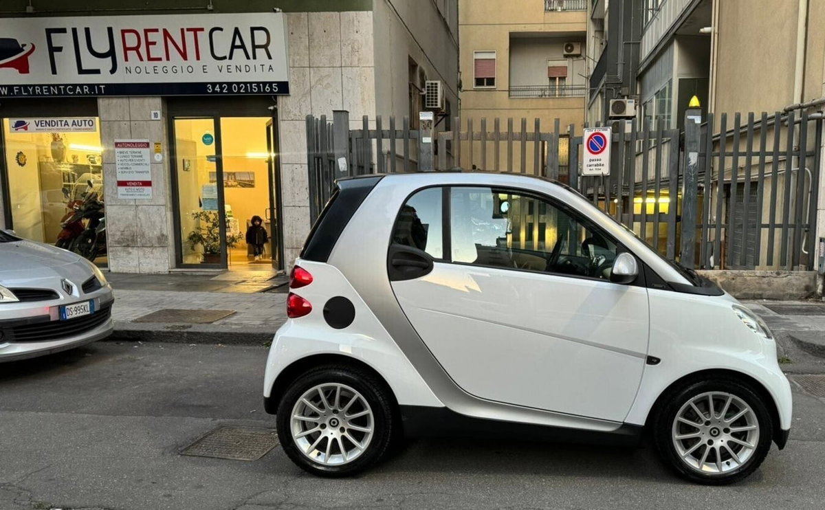 smart Fortwo 800 40 kW coupé passion cdi (3)
