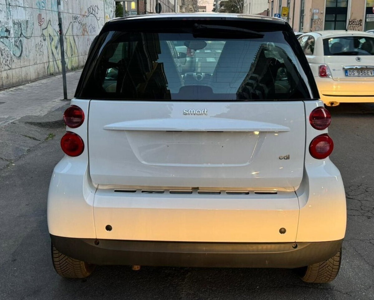 smart Fortwo 800 40 kW coupé passion cdi (9)