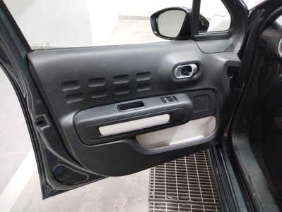 Citroen C3 BlueHDi 75 S&S Shine (9)