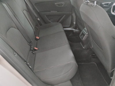 SEAT Leon 1.6 TDI 105 CV 5p. Style (14)