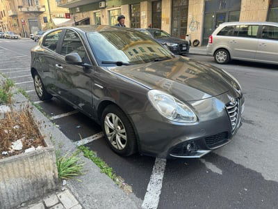 Alfa Romeo Giulietta 1.6 JTDm-2 Distinctive usata