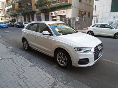 Audi Q3 2.0 TDI 120 CV Sport usata
