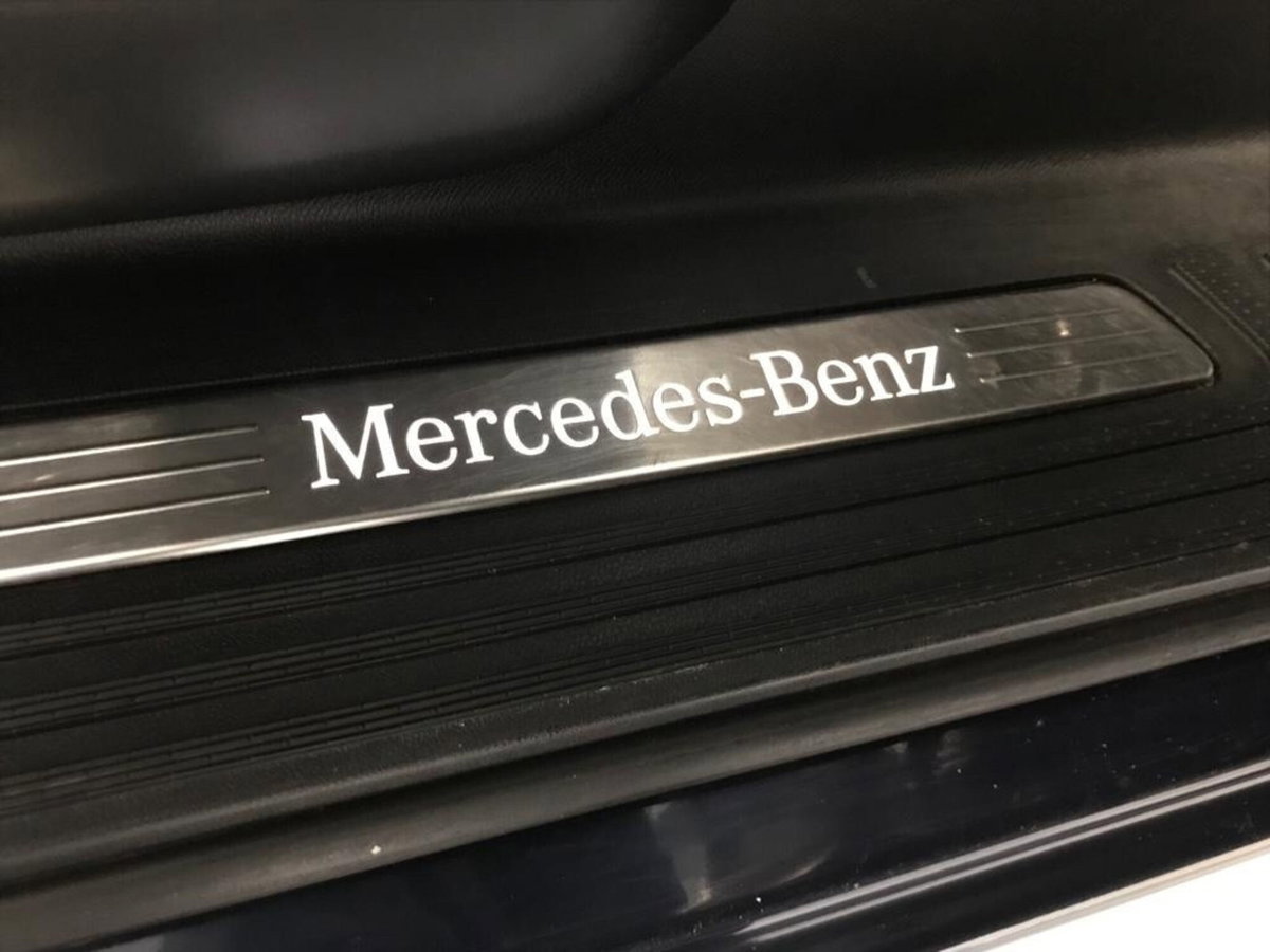 Mercedes-Benz Classe V 220 d Premium Long (15)
