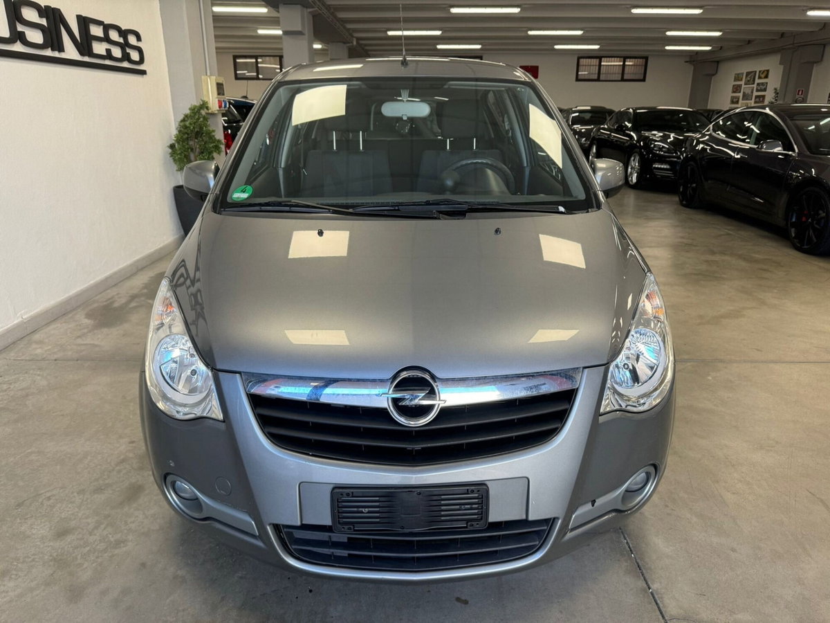Opel Agila 1.0 12V 65CV Enjoy (2)