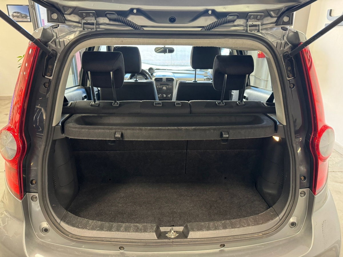 Opel Agila 1.0 12V 65CV Enjoy (9)