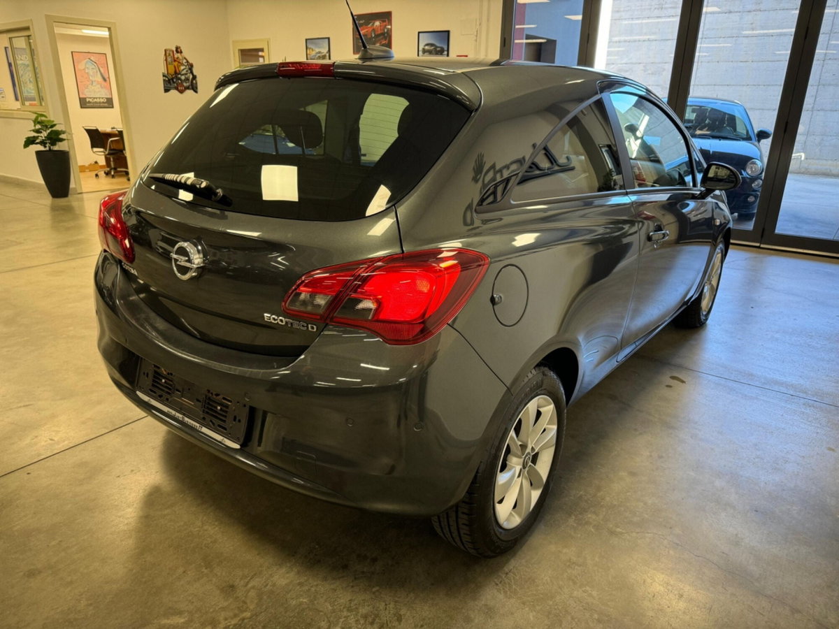 Opel Corsa Coupé 1.3 CDTI ecoFLE95CV Start&Stop Innovation (4)