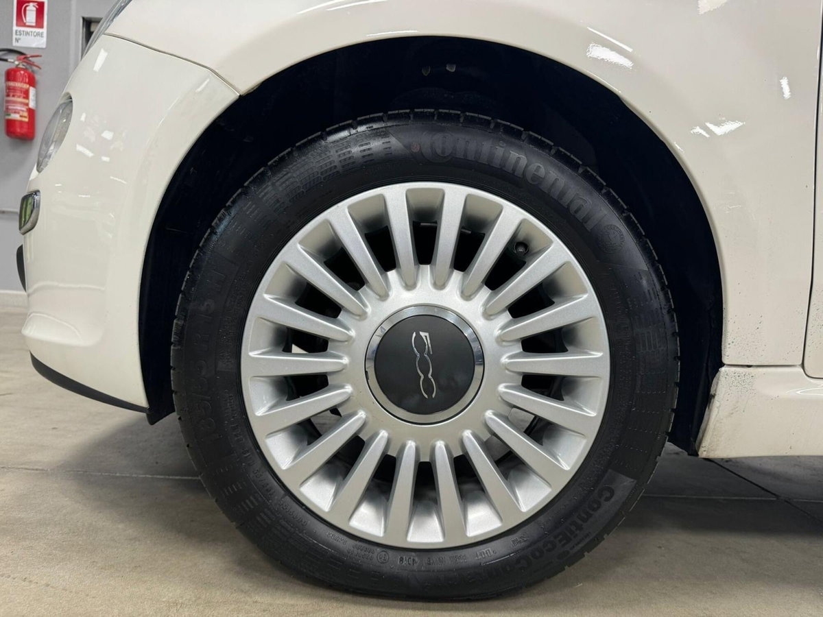 Fiat 500 1.4 16V Lounge (13)