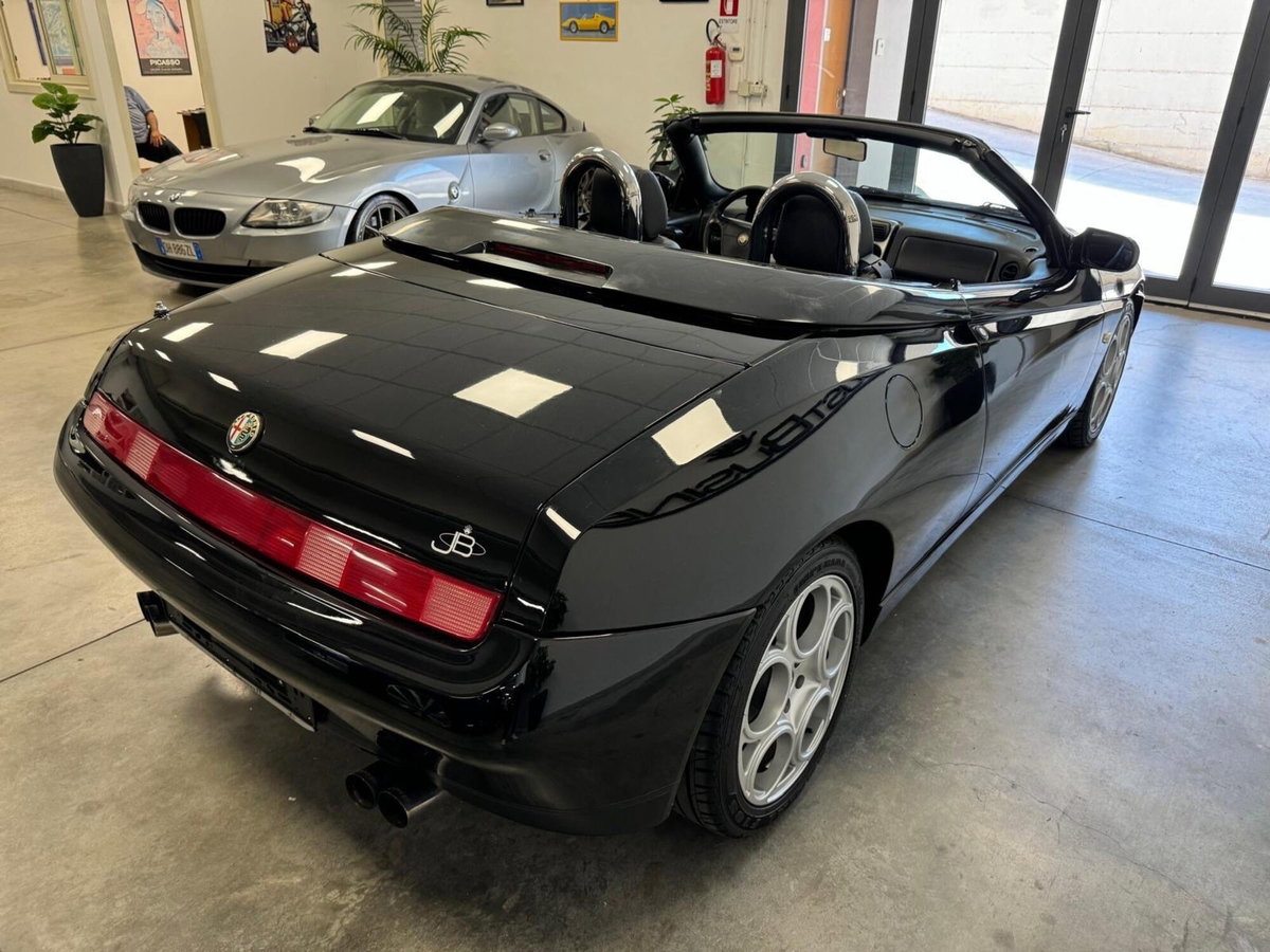 Alfa Romeo Gtv 2.0i 16V Twin Spark cat L (4)