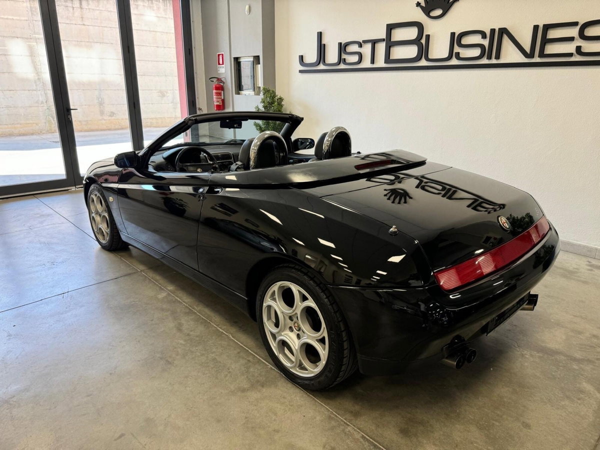 Alfa Romeo Gtv 2.0i 16V Twin Spark cat L (6)