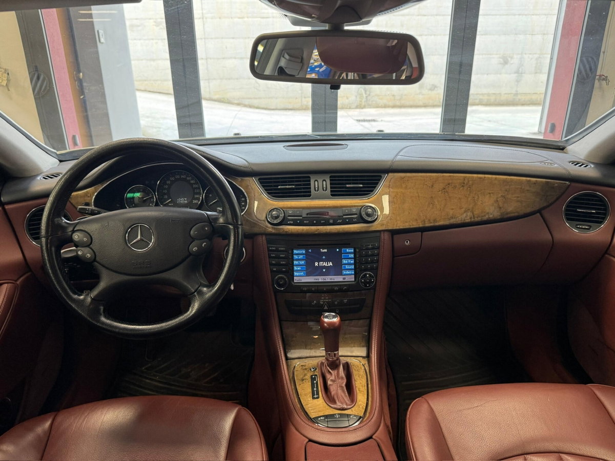 Mercedes-Benz CLS 320 CDI Sport (8)