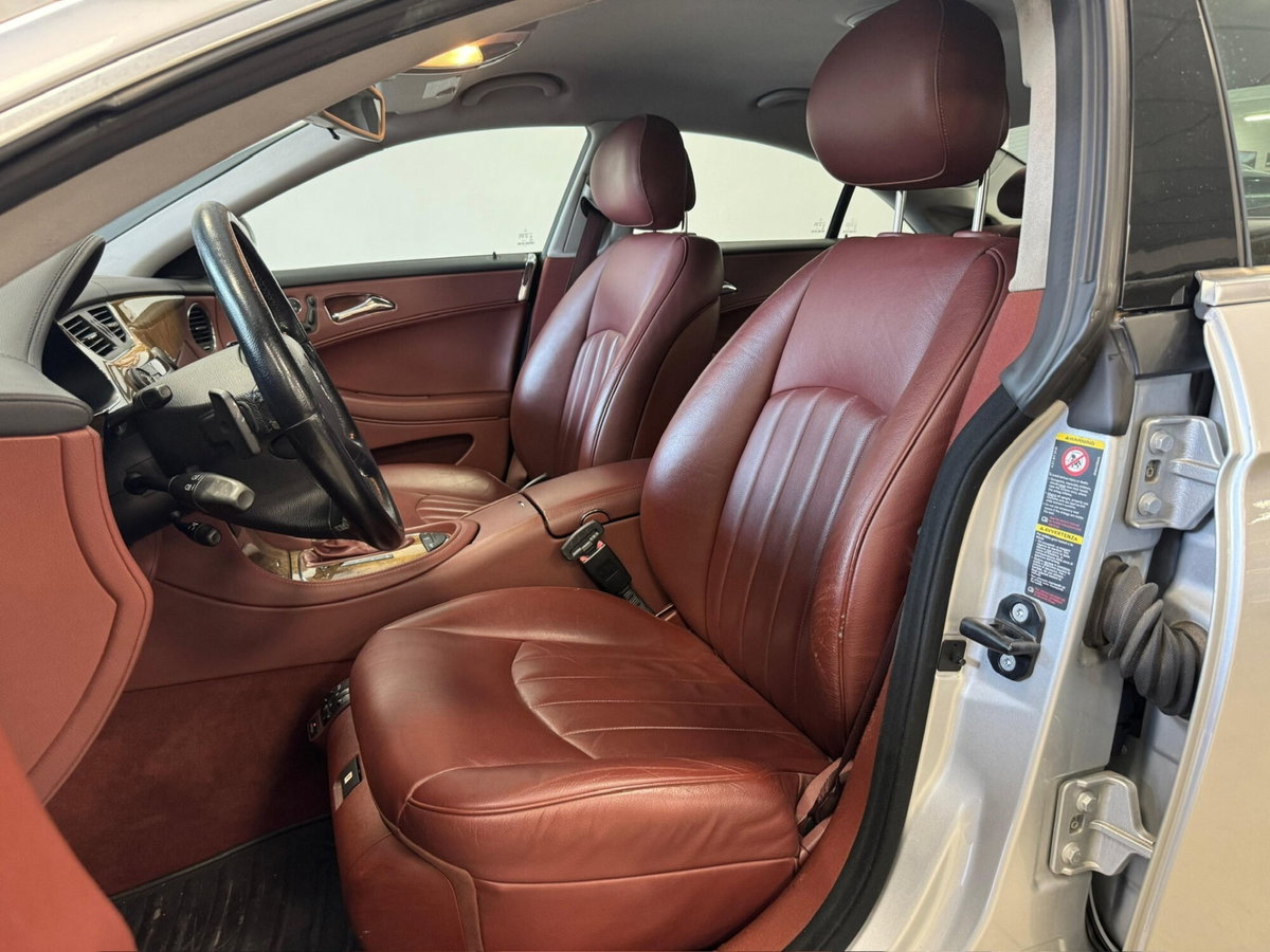 Mercedes-Benz CLS 320 CDI Sport (9)