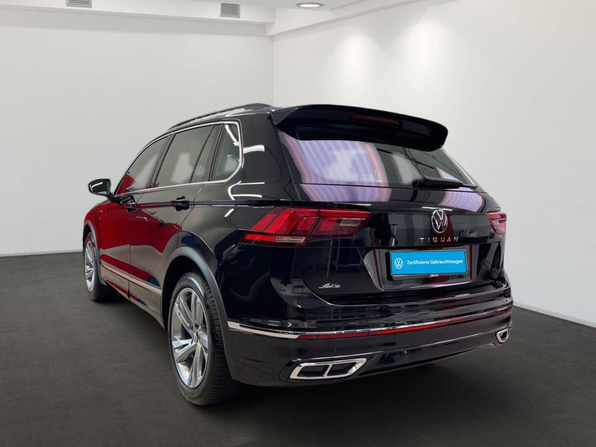 Volkswagen Tiguan 2.0 tdi R-Line 150cv dsg (5)