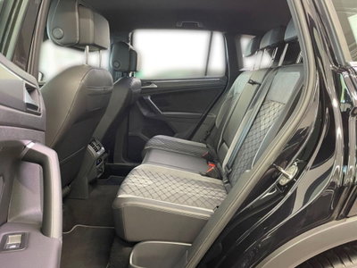 Volkswagen Tiguan 2.0 tdi R-Line 150cv dsg (8)