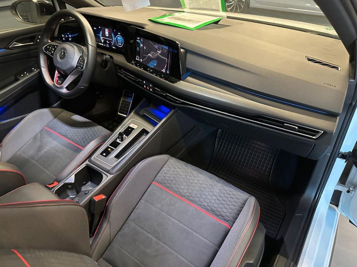 Volkswagen Golf 2.0 TSI GTI DSG Clubsport 45 (12)