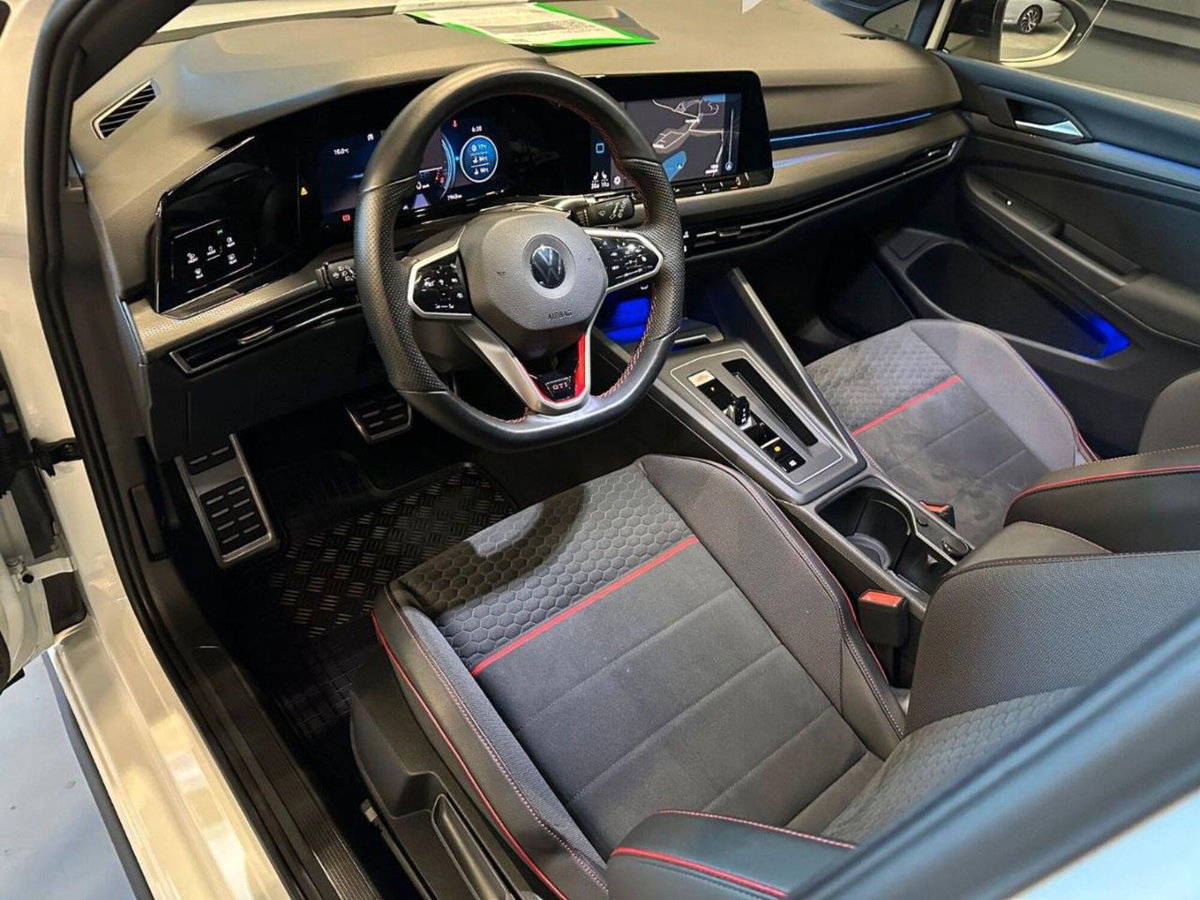 Volkswagen Golf 2.0 TSI GTI DSG Clubsport 45 (9)
